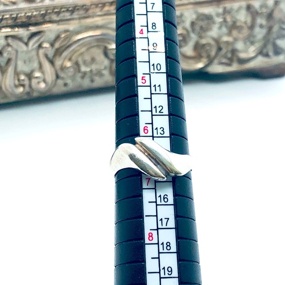 Vintage Silver Simple Modernist Ring 💍 Size 6.5 - Picture 2 of 9